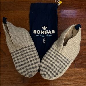 Youth Grippers Bombas slippers
